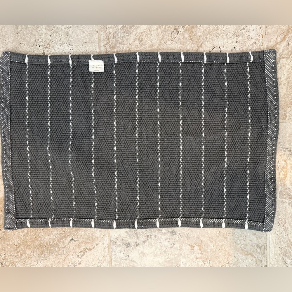 NWOT 20"x30" Performance Plus Bath Mat - Threshold™ - Picture 5 of 6